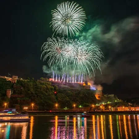 Ko 2-zimmer 58 Qm Bis Zu 4 Personen * קובלנץ